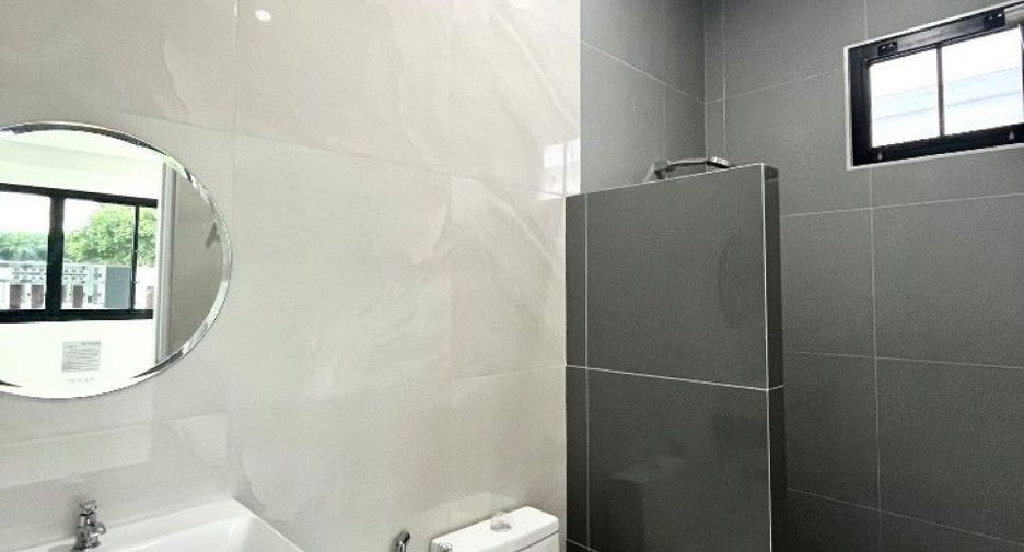 For sale 3 bedrooms house in Tha Sala, Nakhon Si Thammarat