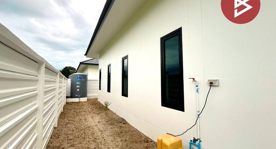 For sale 3 bedrooms house in Tha Sala, Nakhon Si Thammarat