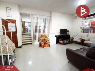 Haus zum Kauf mit 4 Zimmer in Bang Khun Thian, Bangkok