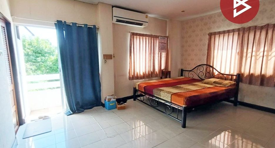 For sale 4 bedrooms house in Bang Khun Thian, Bangkok