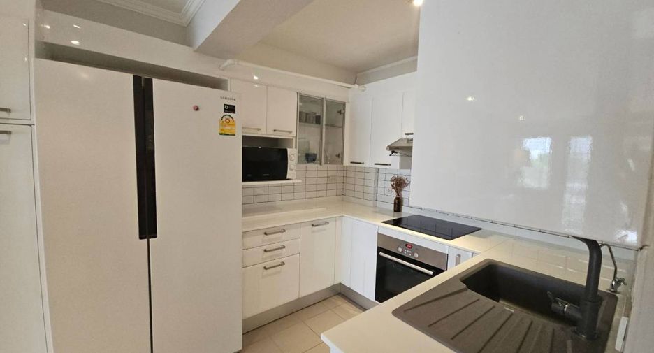 Wohnung zum Kauf mit 2 Zimmer in Watthana, Bangkok
