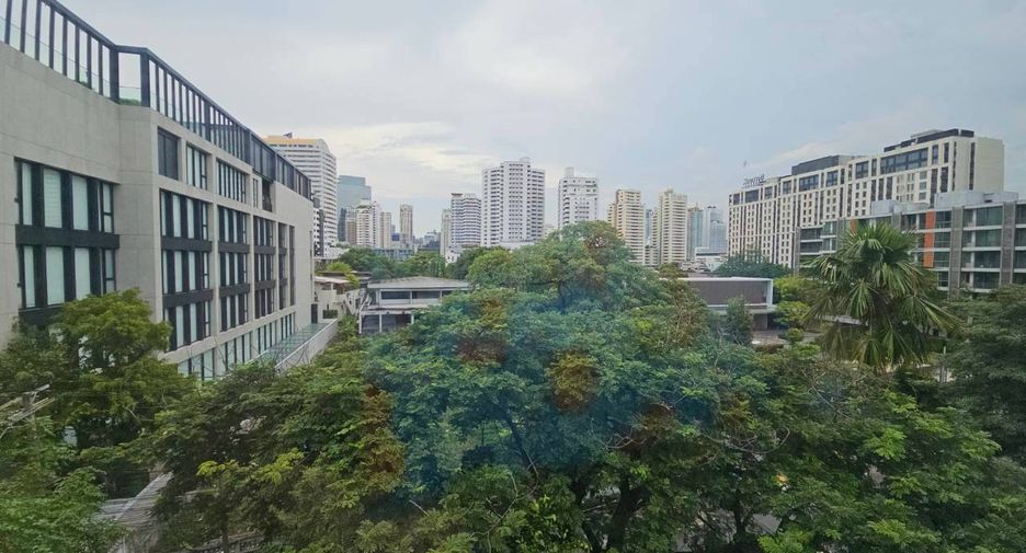 Wohnung zum Kauf mit 2 Zimmer in Watthana, Bangkok