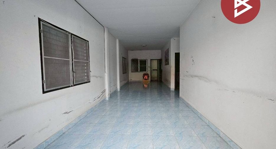 For sale 4 bedrooms house in Mueang Chon Buri, Chonburi