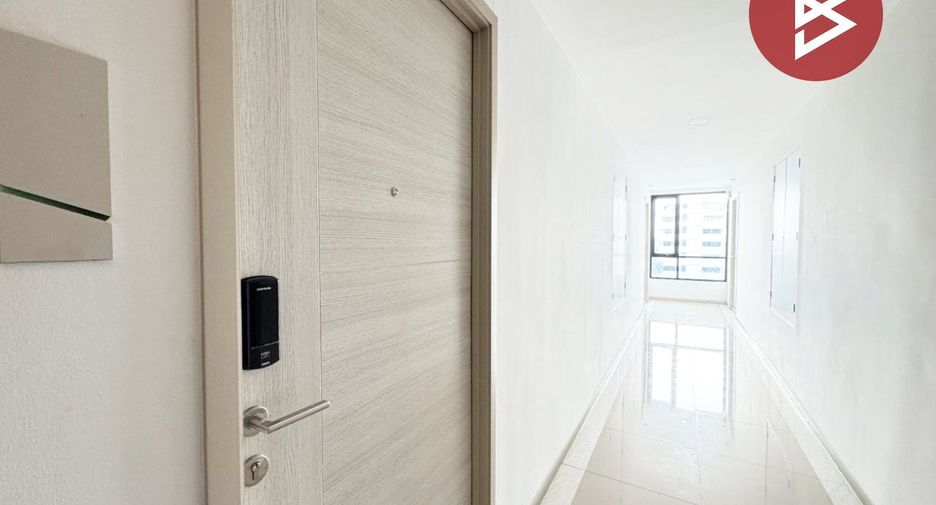 For sale 1 bed condo in Mueang Samut Prakan, Samut Prakan