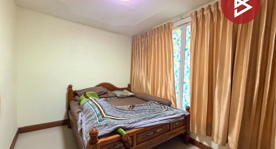 出售 5 卧室 独立屋 在 Nakhon Chai Si, Nakhon Pathom