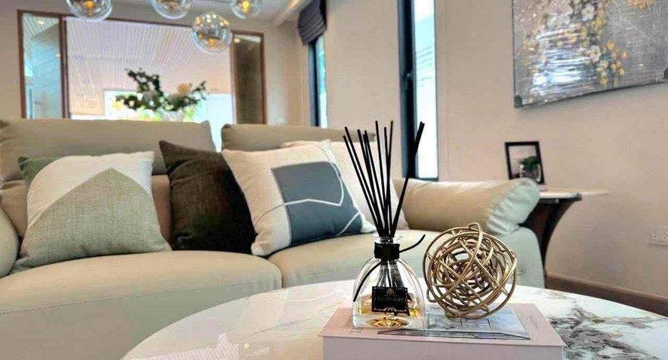 À vendre 4 chambres villa à Jomtien, Pattaya