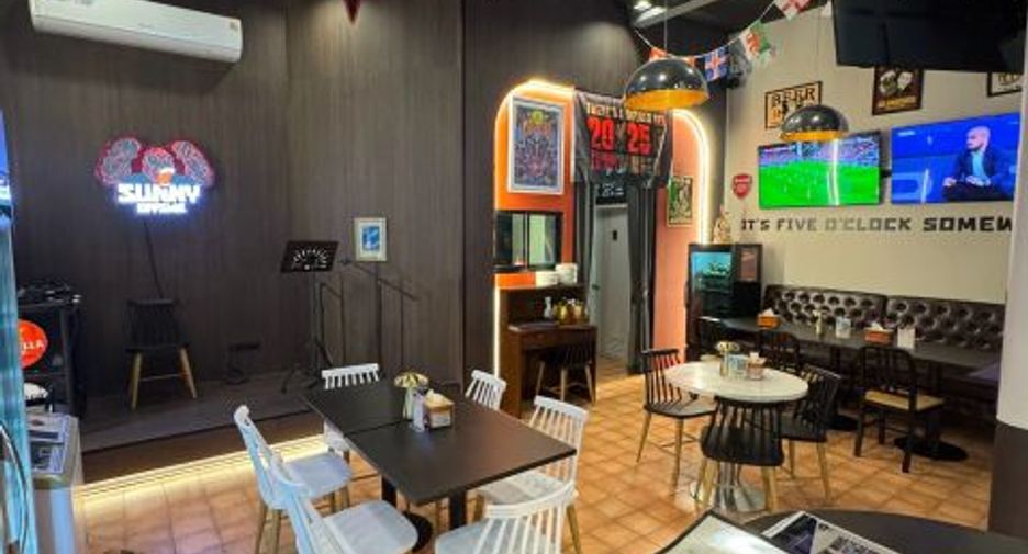 Local comercial en alquiler y en venta en Phra Khanong, Bangkok