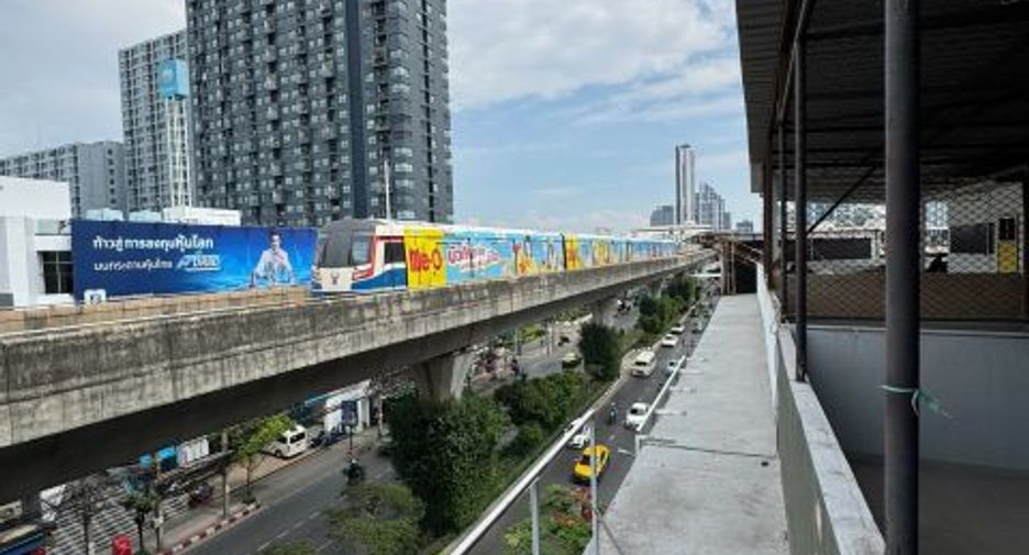 Local comercial en alquiler y en venta en Phra Khanong, Bangkok