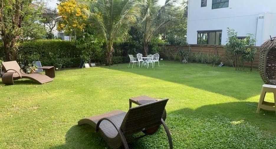 For rent and for sale 4 bedrooms house in Prawet, Bangkok