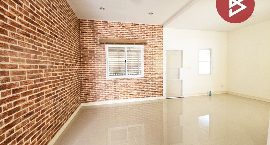 À vendre 3 chambres maison à Phan Thong, Chonburi