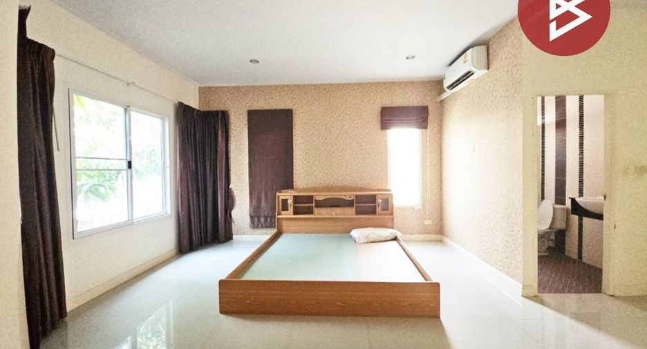 À vendre 3 chambres maison à Phan Thong, Chonburi