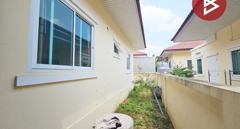 À vendre 3 chambres maison à Phan Thong, Chonburi