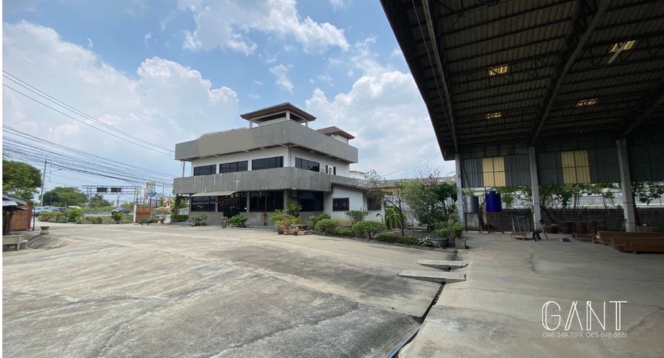 For sale warehouse in Mueang Pathum Thani, Pathum Thani