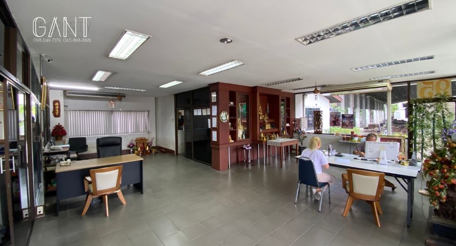 For sale warehouse in Mueang Pathum Thani, Pathum Thani