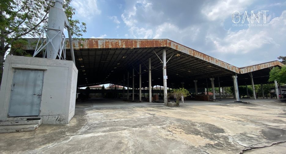 For sale warehouse in Mueang Pathum Thani, Pathum Thani