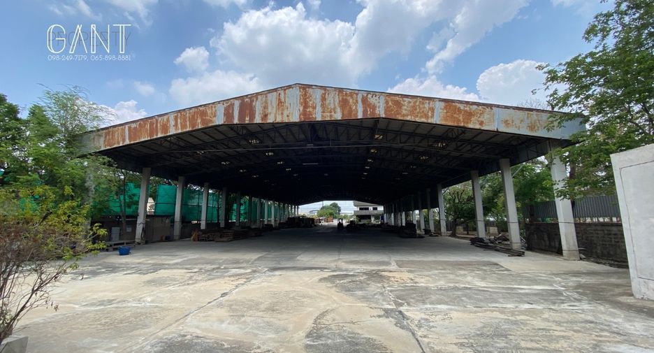 For sale warehouse in Mueang Pathum Thani, Pathum Thani