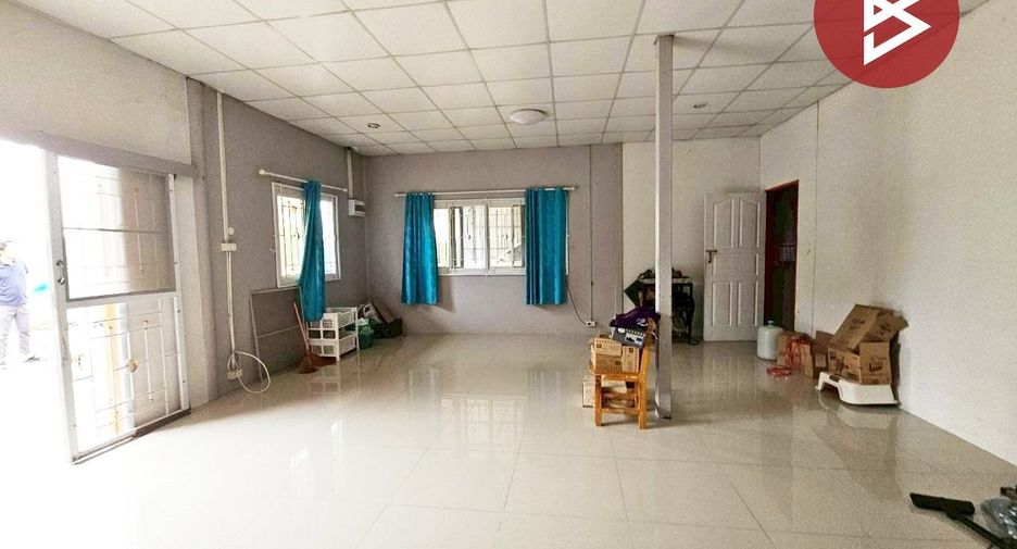 Casa en venta de 3 habitaciones en Phan Thong, Chonburi