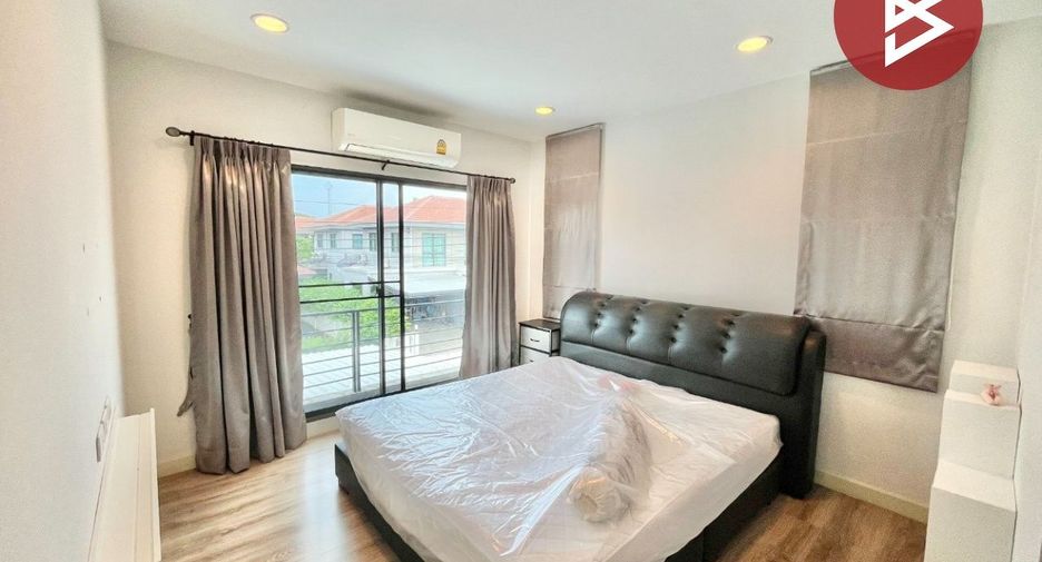 Продажа 4 спальни дом в Phra Samut Chedi, Самутпракан