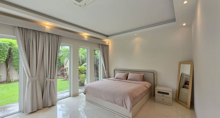 For sale 3 bedrooms house in Bang Lamung, Chonburi