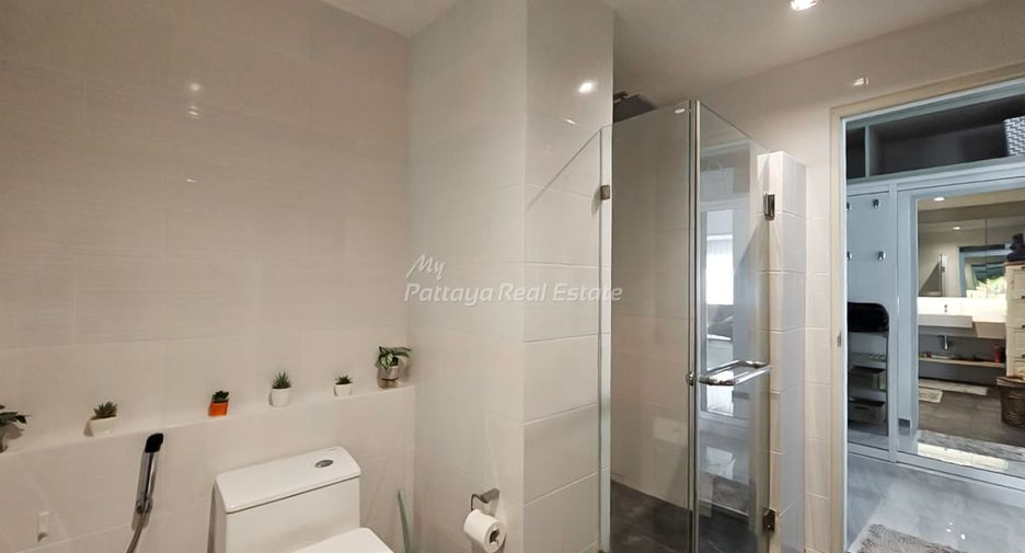 For sale 1 bed condo in Bang Lamung, Chonburi