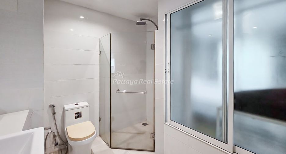 For sale 1 bed condo in Bang Lamung, Chonburi