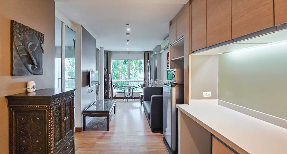 For sale 1 bed condo in Bang Lamung, Chonburi