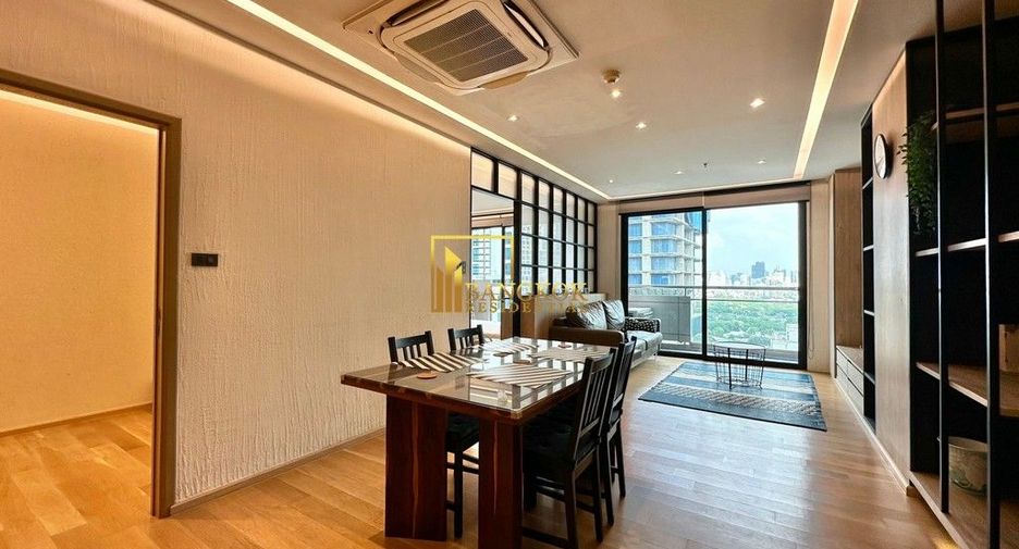 For rent 2 bedrooms condo in Bang Rak, Bangkok