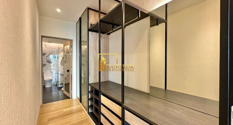 For rent 2 bedrooms condo in Bang Rak, Bangkok