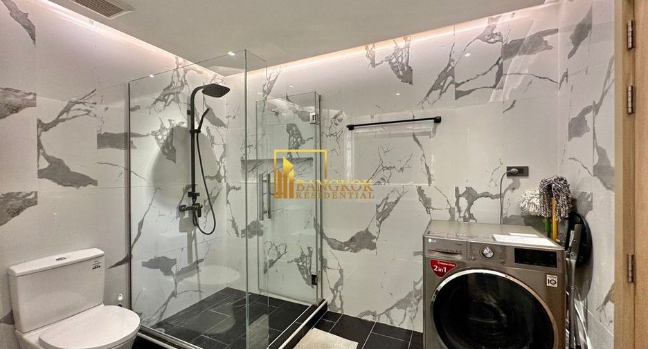 For rent 2 bedrooms condo in Bang Rak, Bangkok