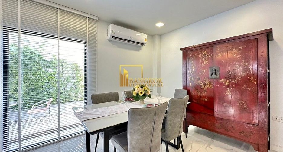 Casa en alquiler de 3 habitaciones en Watthana, Bangkok