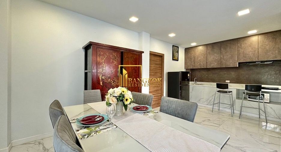 Casa en alquiler de 3 habitaciones en Watthana, Bangkok