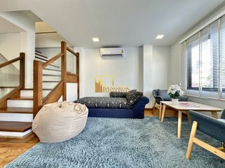 Casa en alquiler de 3 habitaciones en Watthana, Bangkok