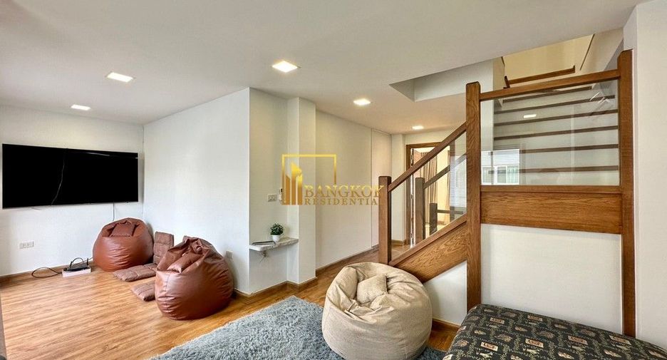Casa en alquiler de 3 habitaciones en Watthana, Bangkok
