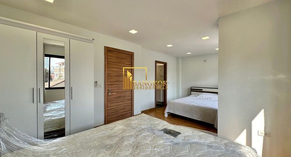 Casa en alquiler de 3 habitaciones en Watthana, Bangkok