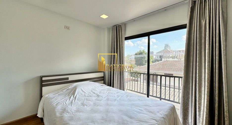 Casa en alquiler de 3 habitaciones en Watthana, Bangkok