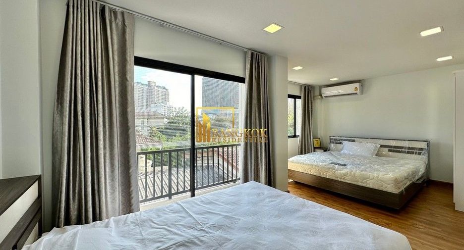 Casa en alquiler de 3 habitaciones en Watthana, Bangkok