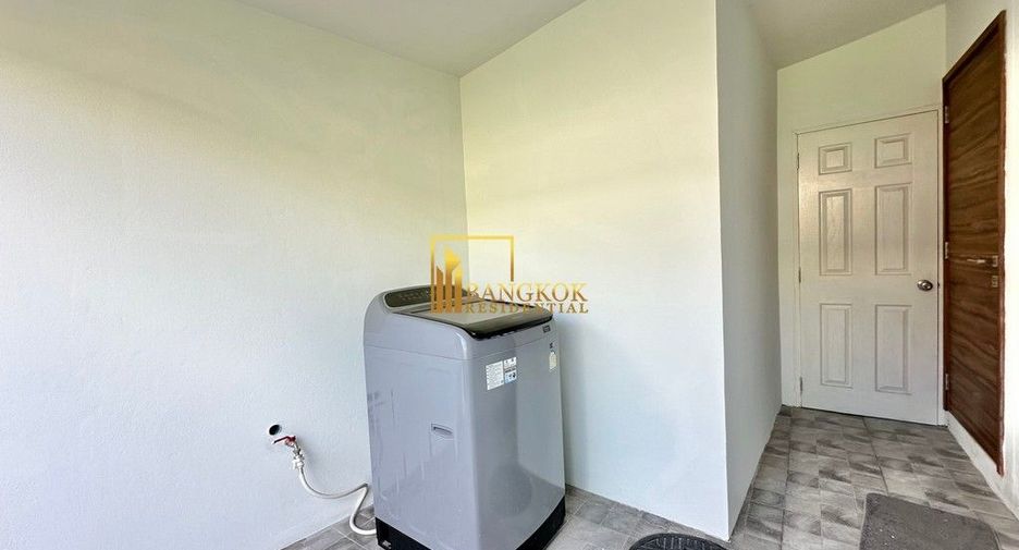 Casa en alquiler de 3 habitaciones en Watthana, Bangkok