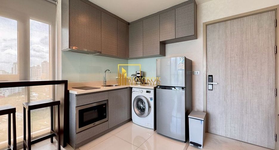For rent 1 bed condo in Khlong Toei, Bangkok