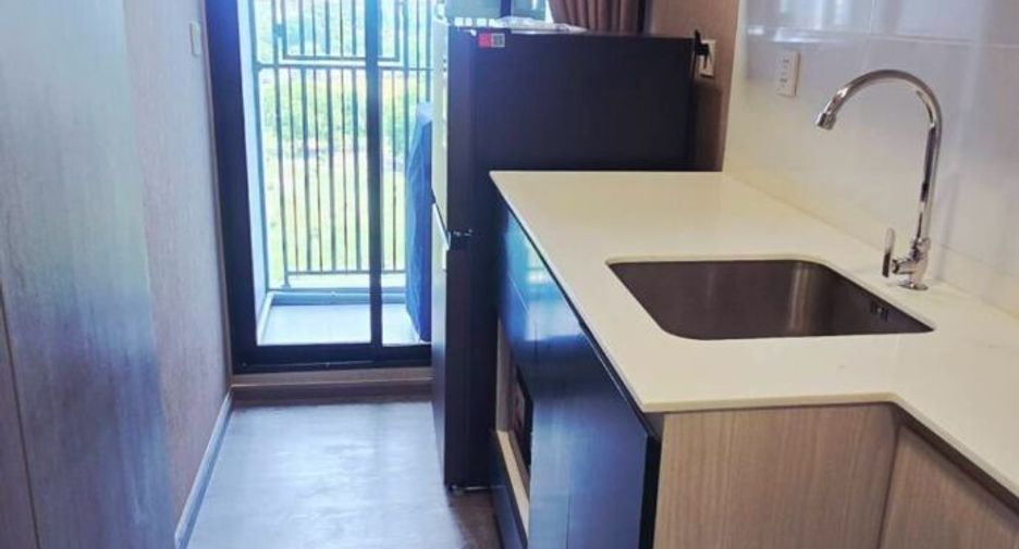 For rent 1 bed condo in Khlong Luang, Pathum Thani