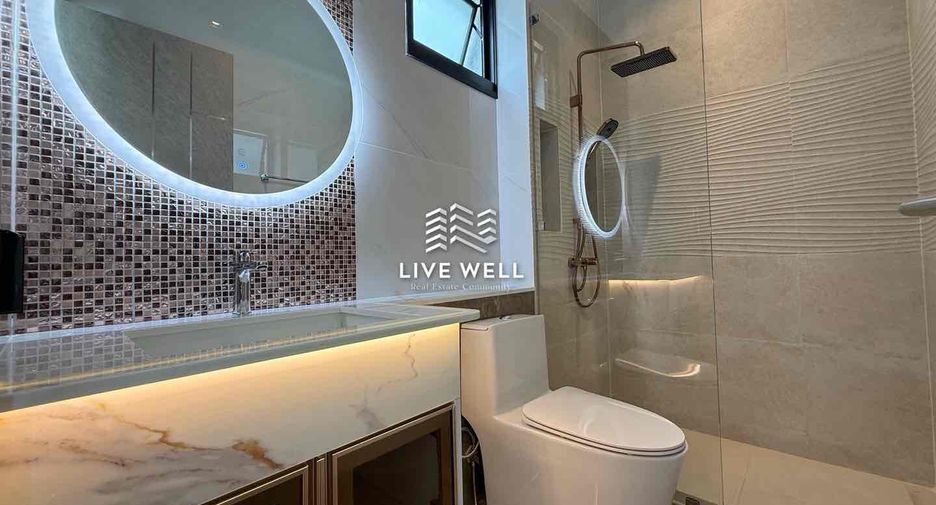 Villa en venta y en alquiler de 3 habitaciones en Bang Lamung, Chonburi