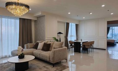 For rent 2 bedrooms condo in Yan Nawa, Bangkok