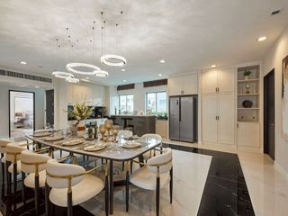Haus zum Kauf mit 4 Zimmer in Lat Krabang, Bangkok
