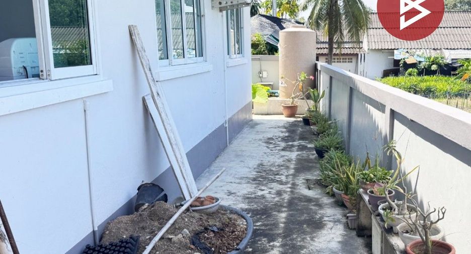 Casa en venta de 3 habitaciones en Tha Yang, Phetchaburi