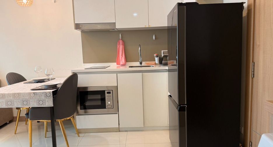 Wohnung zur Miete mit 1 Zimmer in Bang Lamung, Chonburi