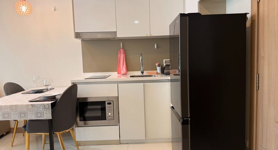 Wohnung zur Miete mit 1 Zimmer in Bang Lamung, Chonburi