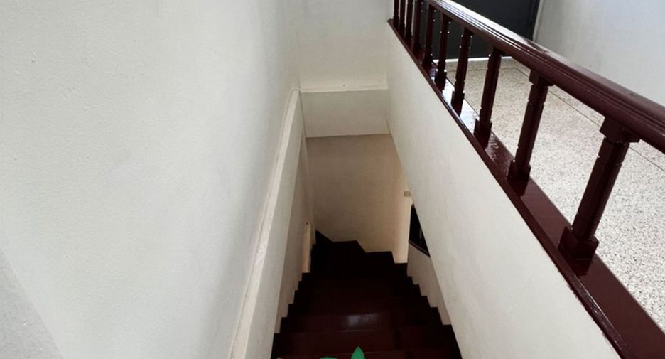 Reihenhaus zum Kauf mit 4 Zimmer in Bang Khae, Bangkok