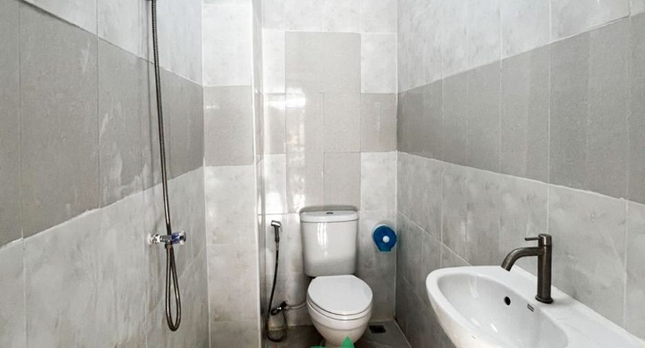 Reihenhaus zum Kauf mit 4 Zimmer in Bang Khae, Bangkok