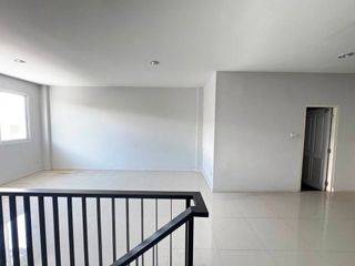 For rent and for sale retail Space in Si Racha, Chonburi