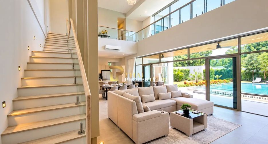 For sale 4 ベッドルーム villa in Hua Hin, Prachuap Khiri Khan
