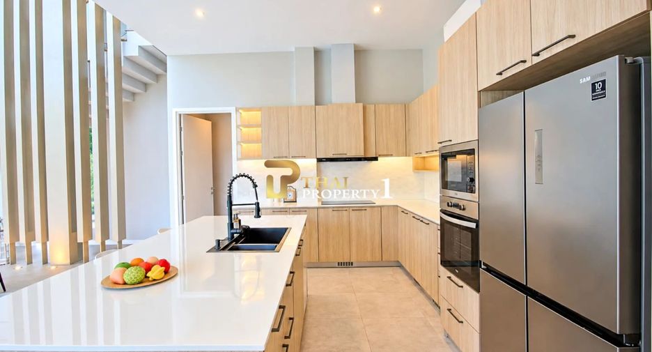 For sale 4 ベッドルーム villa in Hua Hin, Prachuap Khiri Khan